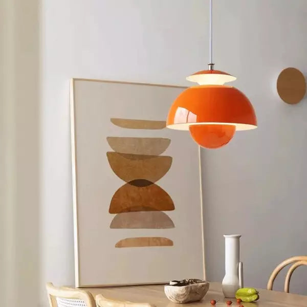 AuraSphere - Moderne hanglamp met gelaagd ontwerp en centraal bolaccent