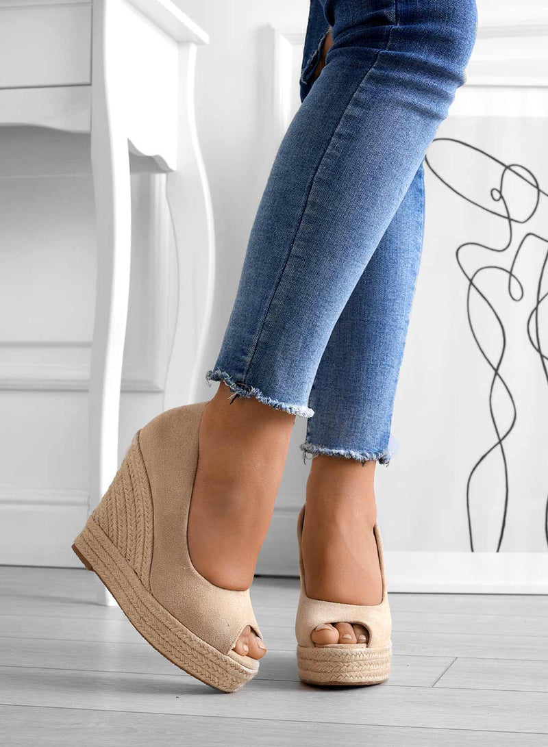 Delilah – Talons compensés élégants à bout ouvert et plateforme tissée