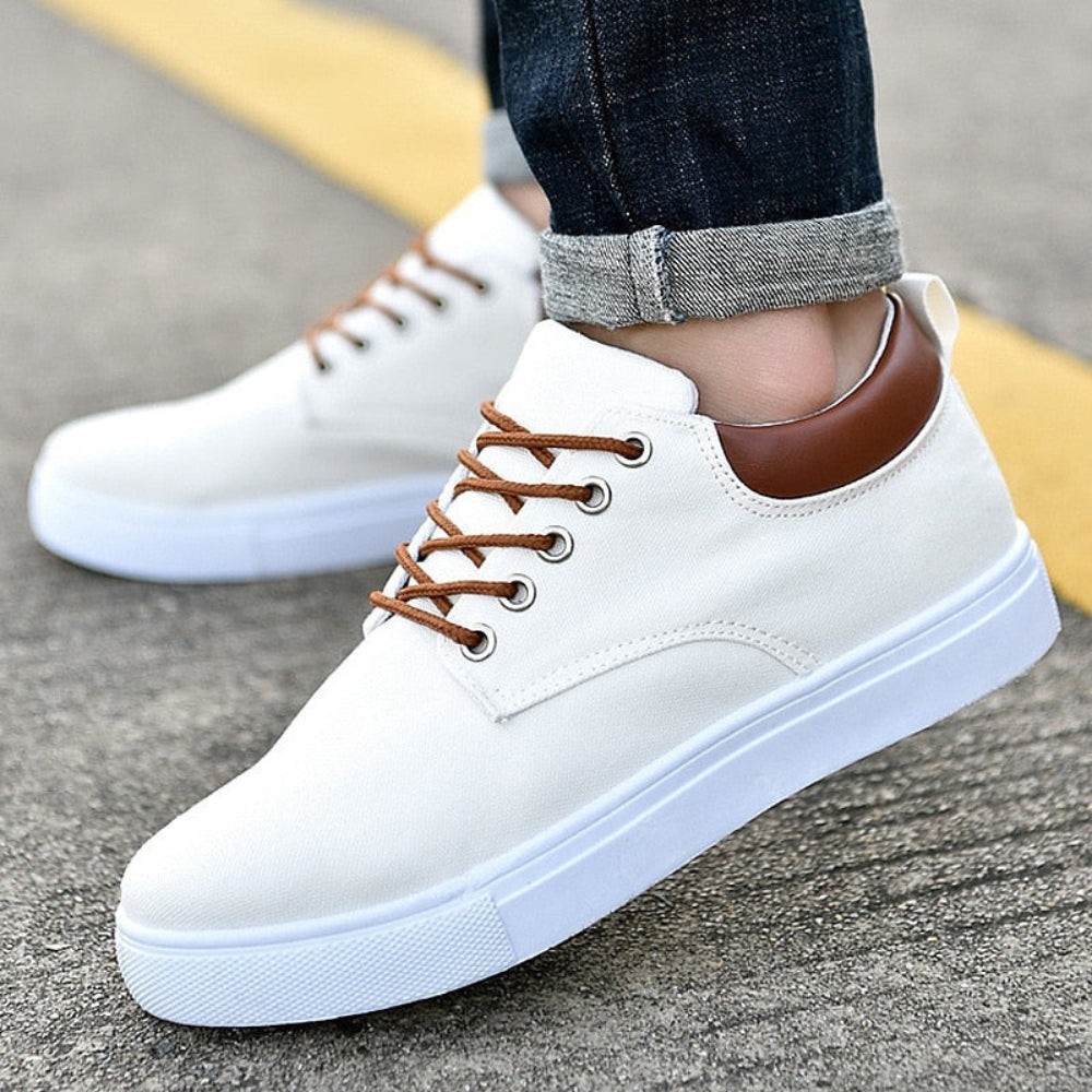 Steave – Platte sneakers met ondersteunende zool en comfortabele pasvorm