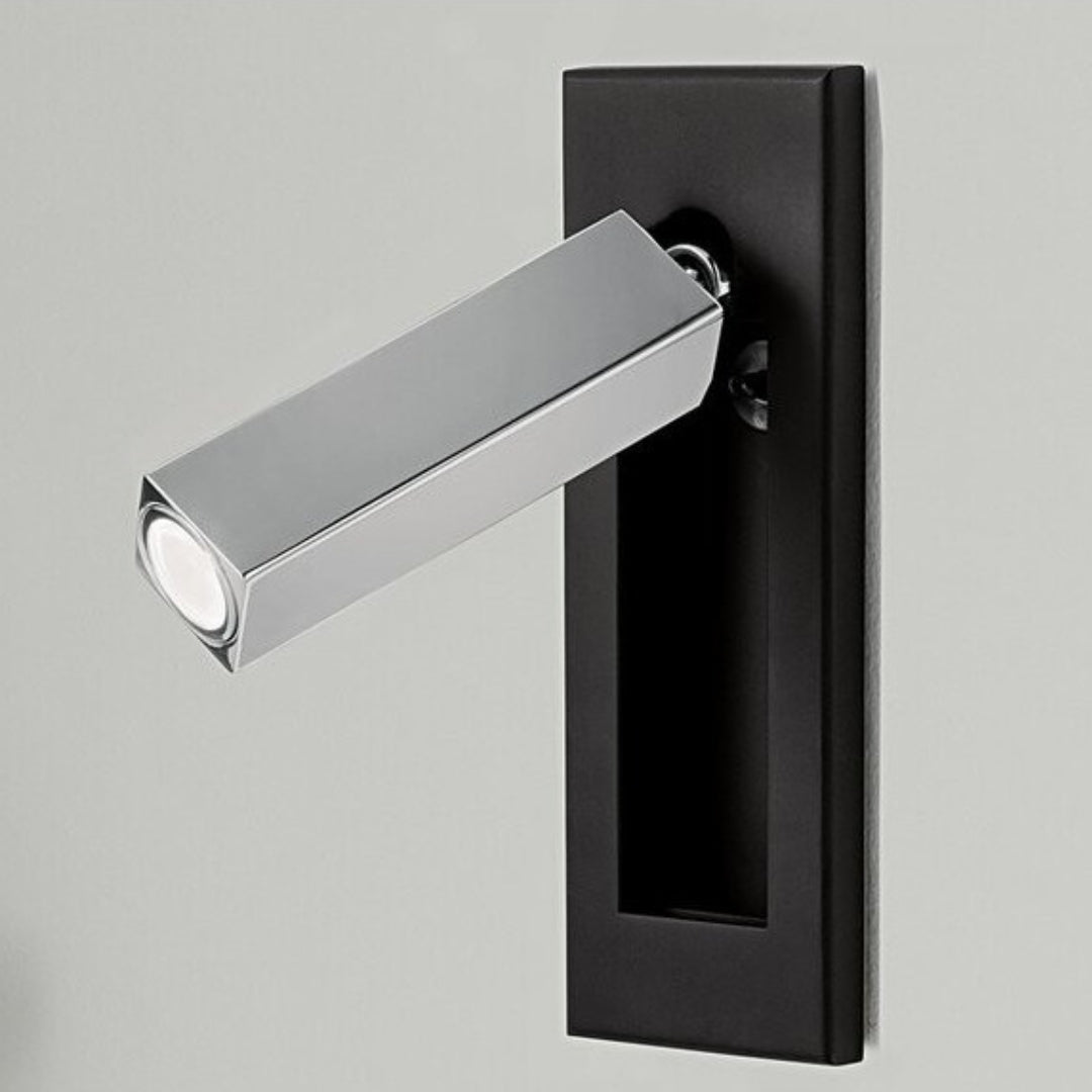 NovaGlow - Moderne wandlamp met verstelbare lichtbundel en handige uitschuifbare schakelaar