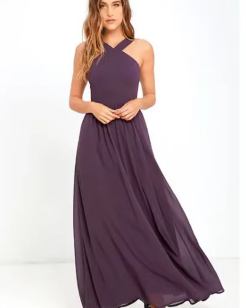 Velina – Elegante lange jurk met vloeiend silhouet en open rugontwerp