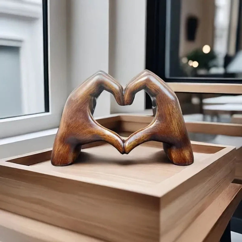 HeartGlow – Hars Hartgebaar Beeld met Houtnerf Afwerking