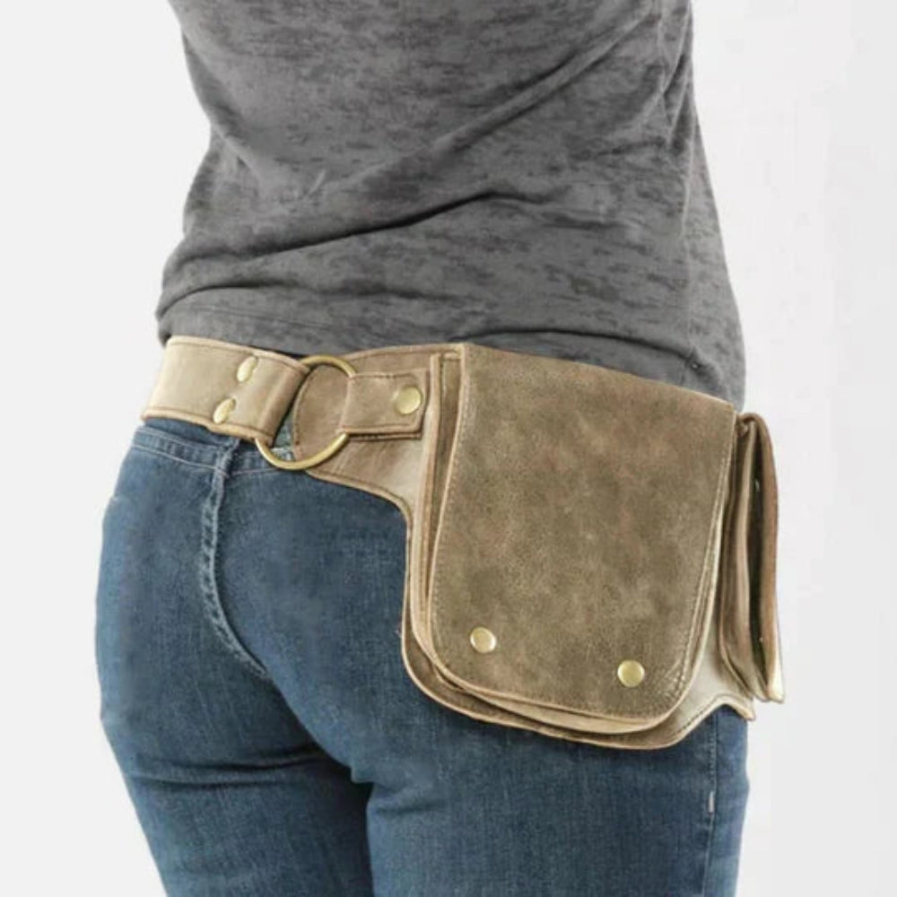 Lucy – Elegante heuptas met knoopaccent en verfijnde gespdetails