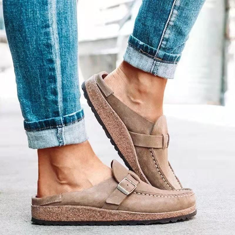 Elena - Trendy Loafers met Rond Teen en Gespdetail