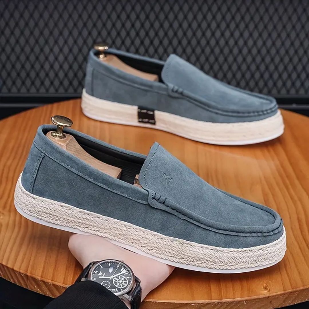 Aiden - Slip-On schoenen met gestructureerd bovenwerk en stevige zool