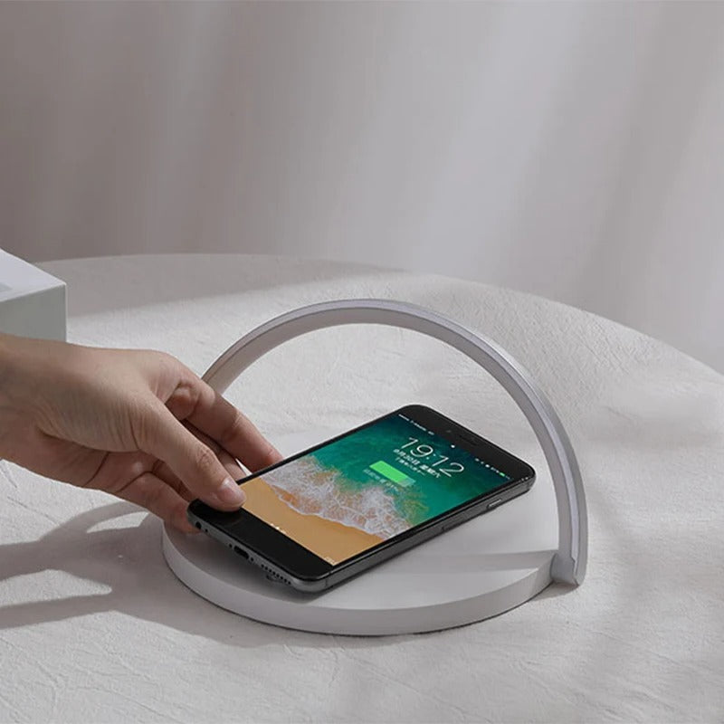 ChargeGlow - Draadloze oplader met dimbaar LED-licht