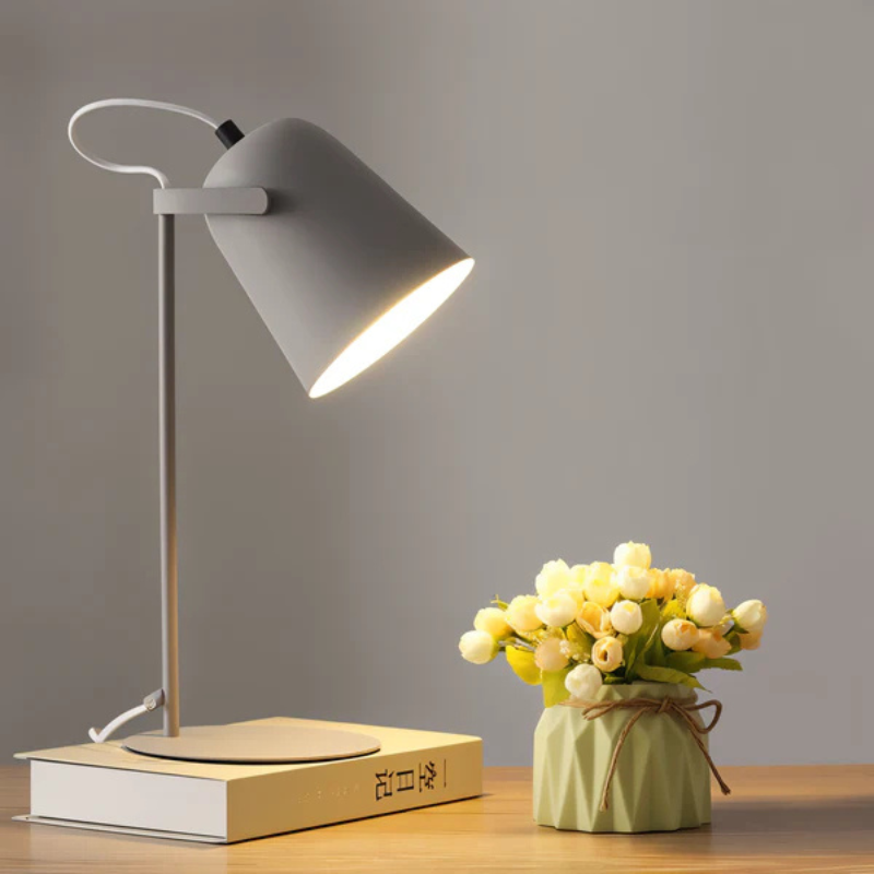 LumoCraft – Bureaulamp met verstelbare arm en kantelbare kap
