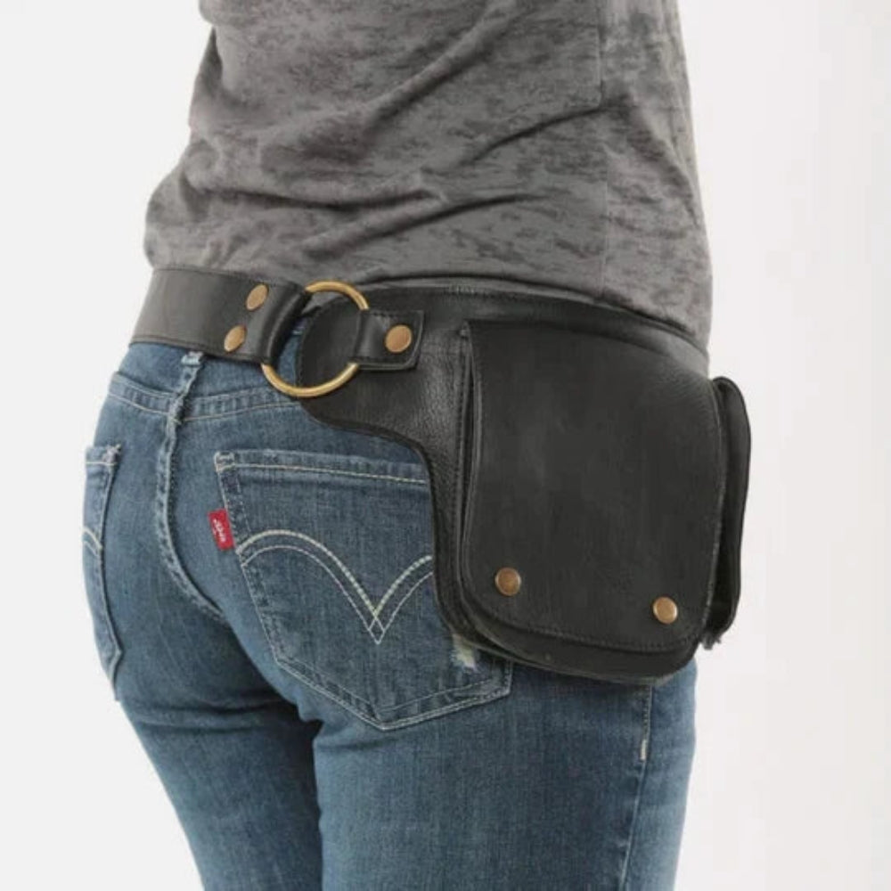 Lucy – Elegante heuptas met knoopaccent en verfijnde gespdetails