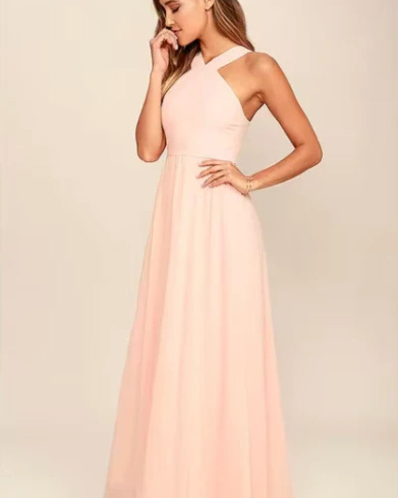 Velina – Elegante lange jurk met vloeiend silhouet en open rugontwerp