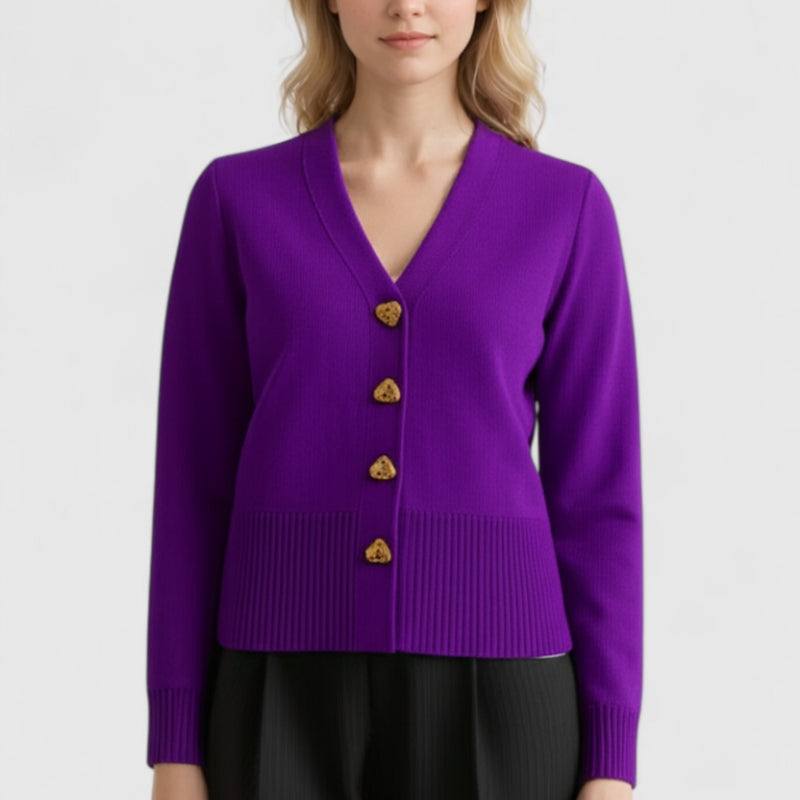 Riley – Cardigan met V hals en decoratieve knoopdetails