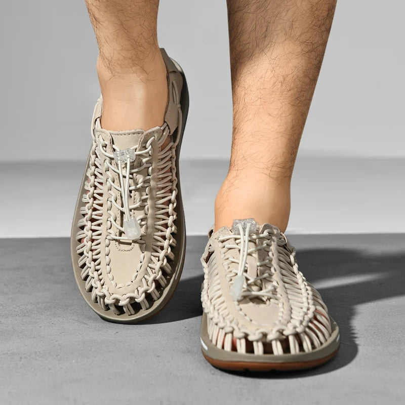SplashBreeze – Moderne Schoenen met Geweven Design en Verstelbare Enkelband