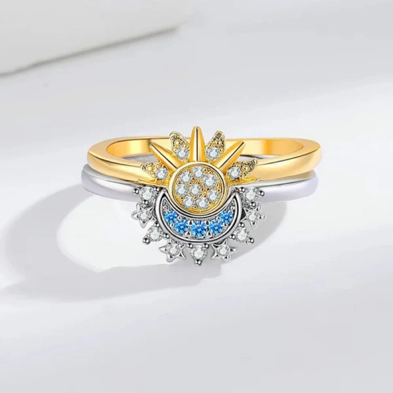 Jasmin – Verstelbare Metalen Set Couple Ringen met Zon- en Maankristal