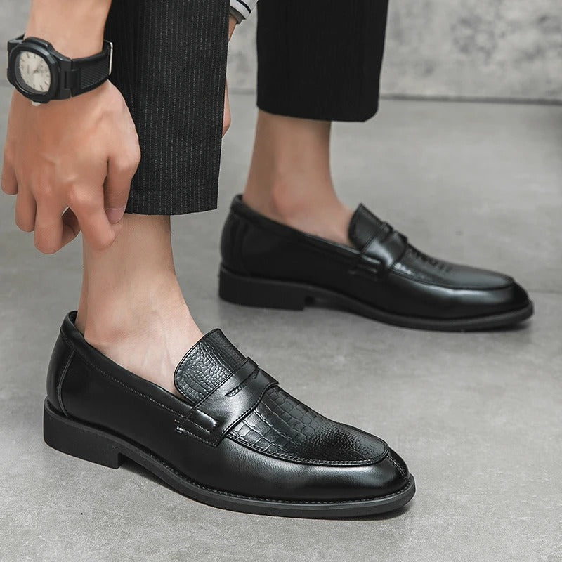 Damian – Klassieke Herenschoenen met Antislip Zool en Verfijnde Stiksels