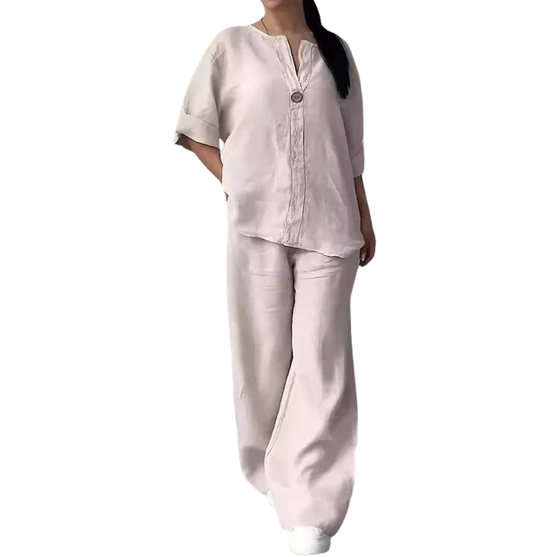 Liora – Losvallend Tweedelig Set met V-Hals Top en Broek met Wijde Pijpen