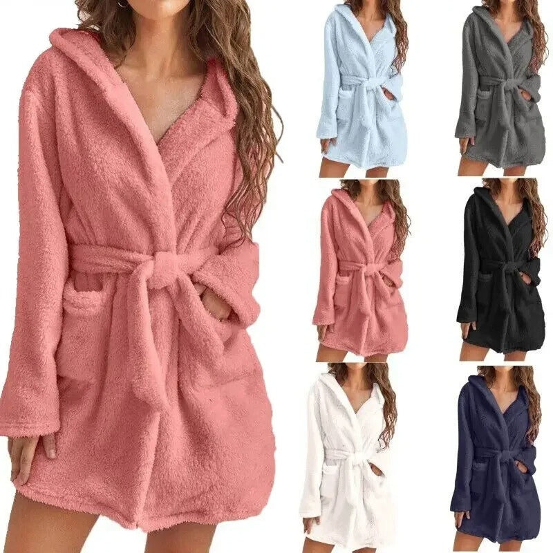 Lily - Stijlvolle fleece badjas met lange mouwen en zijzakken
