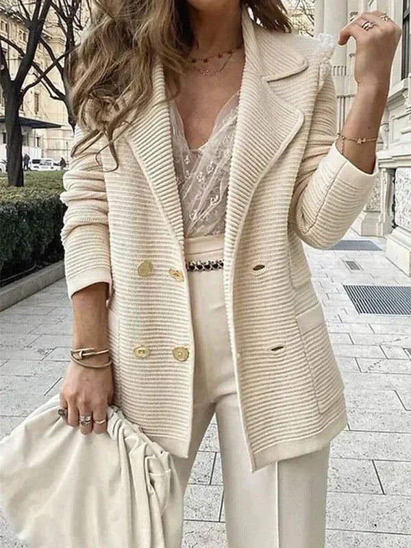 Vera - Chique dubbelrijige oversized blazer met ribbelstructuur