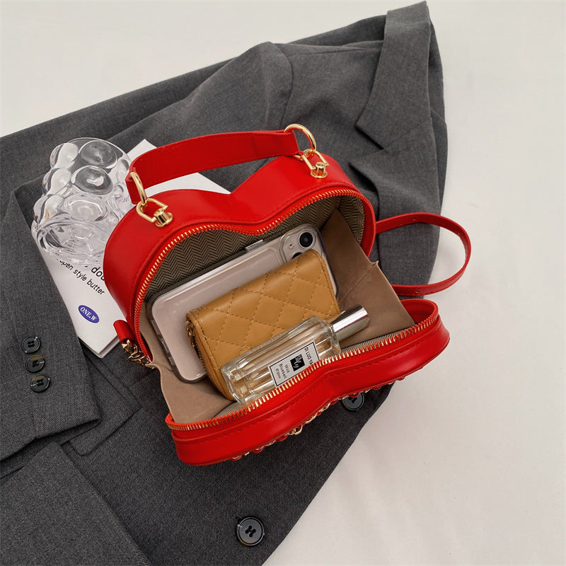 Sophia - Trendy hartvormige schoudertas met kettingen