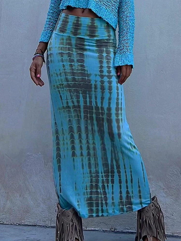 Nora – Enkellange maxi-rok met tie-dye print en brede tailleband