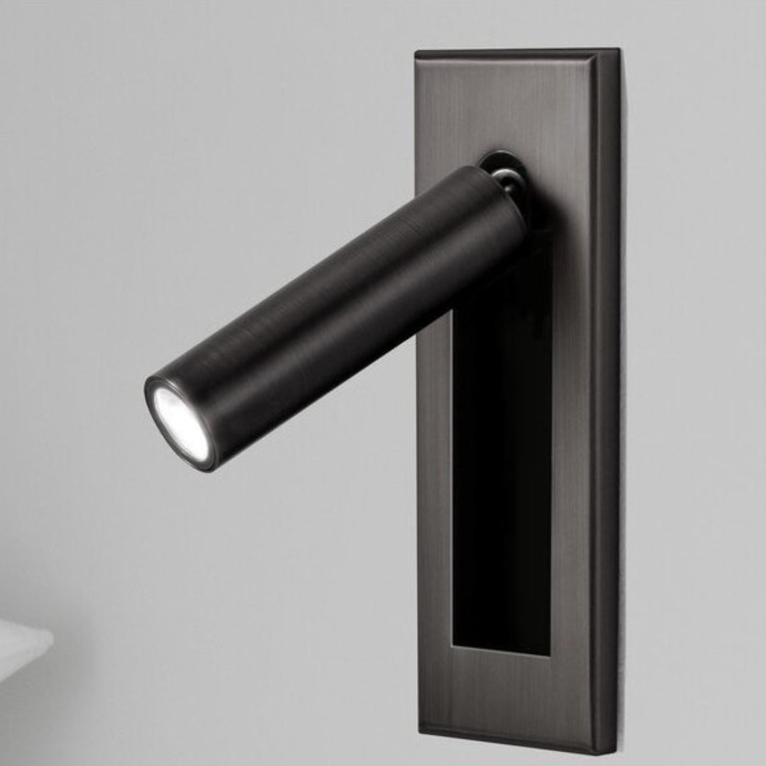 NovaGlow - Moderne wandlamp met verstelbare lichtbundel en handige uitschuifbare schakelaar