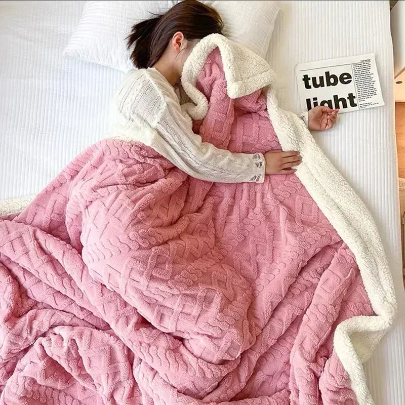 CozyNest – Dikke comfortdeken met zachte lagen en volledige warmte