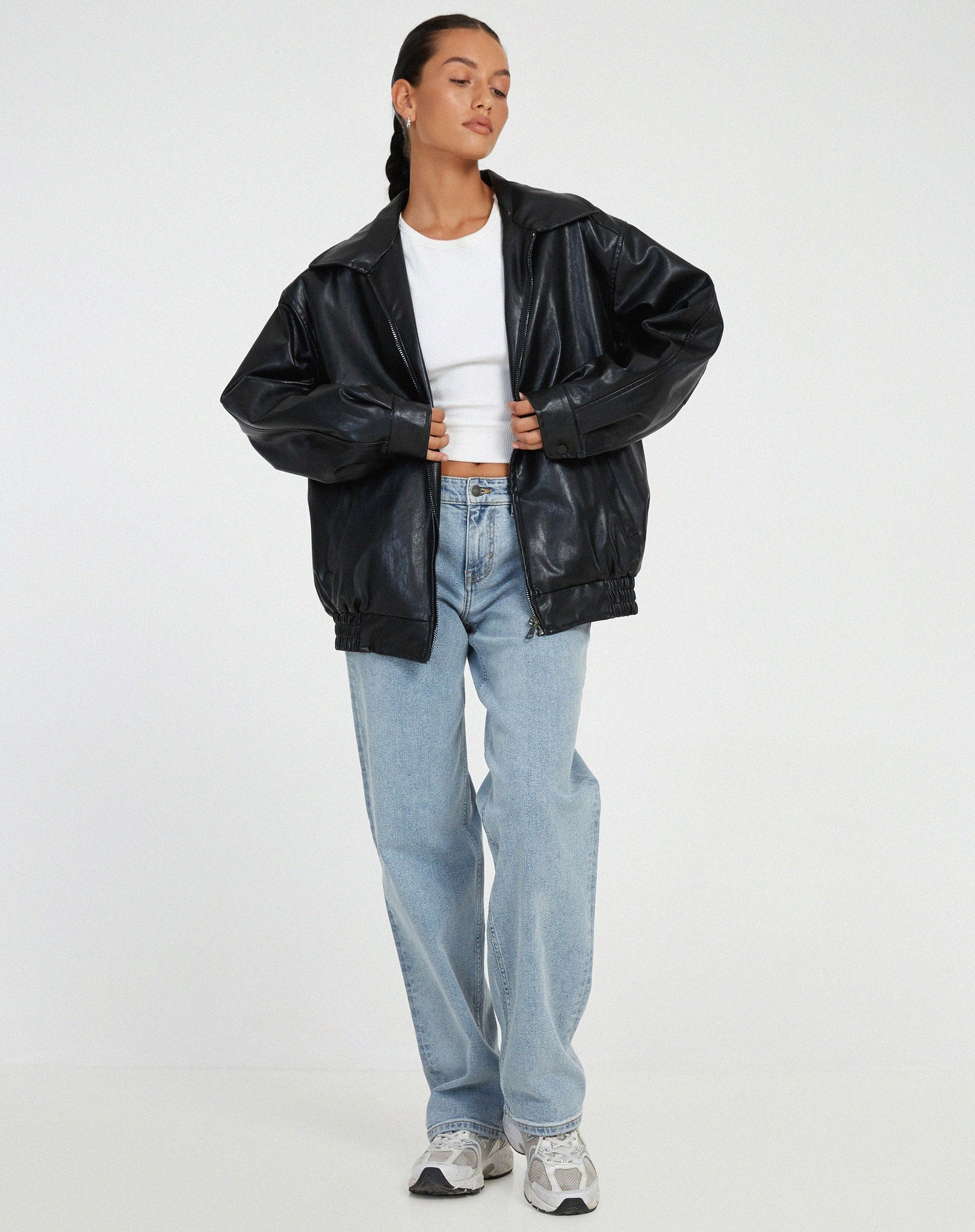 Emilia - Oversized jas met rits, knusse stof en ruime zak