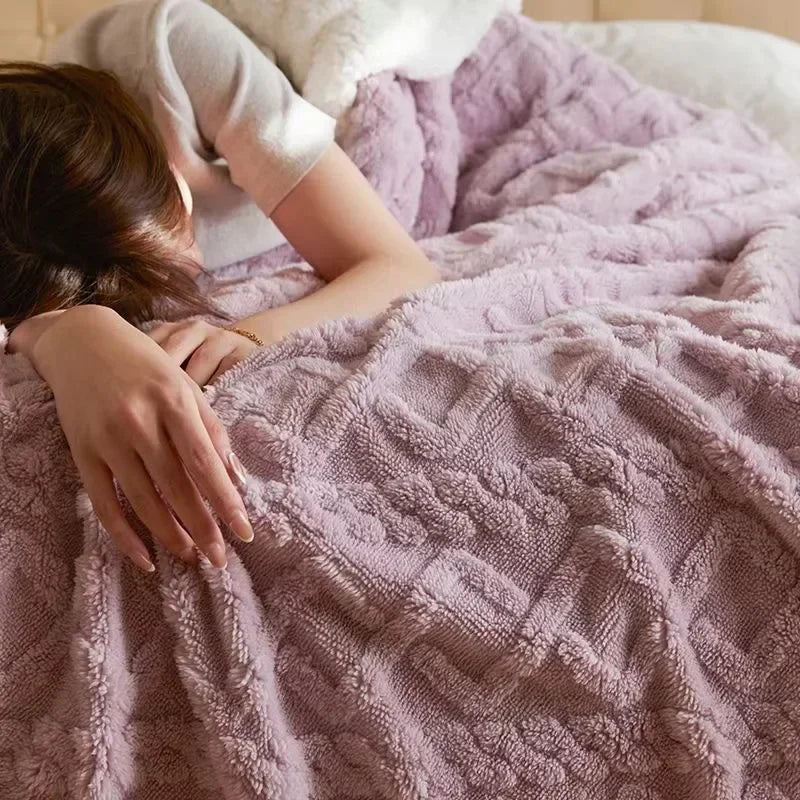 CozyNest – Dikke comfortdeken met zachte lagen en volledige warmte
