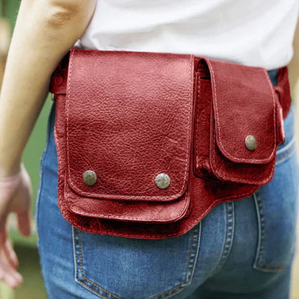 Lucy – Elegante heuptas met knoopaccent en verfijnde gespdetails
