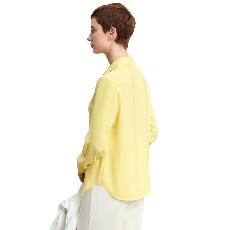 Hannah - Blouse met losse pasvorm en reverskraag