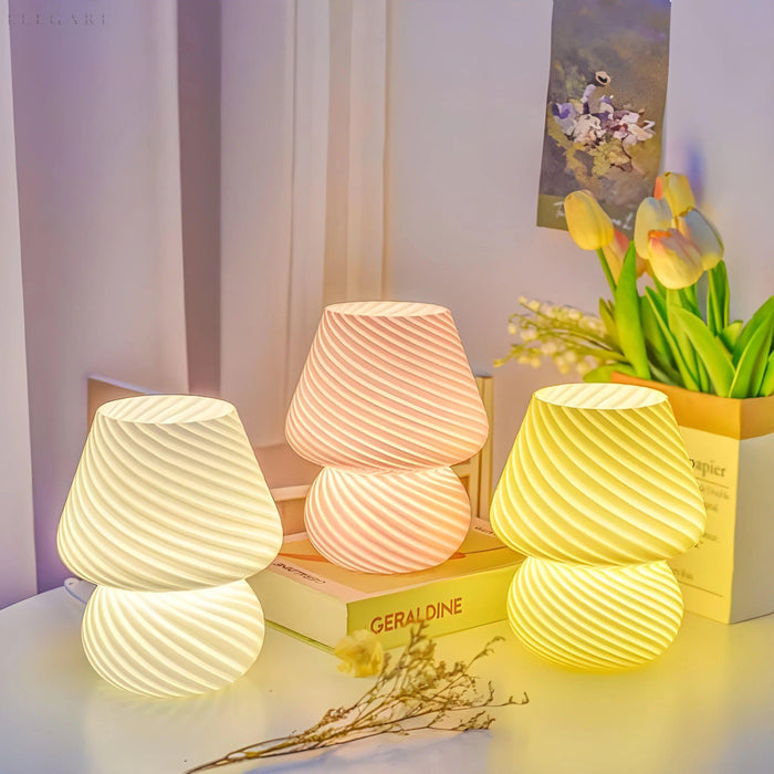 MushGlow - Elegante Paddenstoel LED Glazen Lamp voor Stijlvolle Kamerinrichting