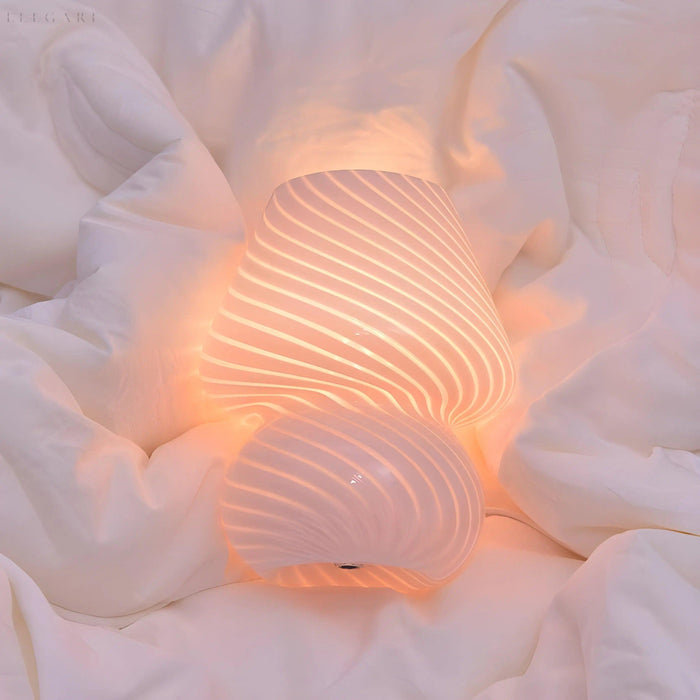 MushGlow - Elegante Paddenstoel LED Glazen Lamp voor Stijlvolle Kamerinrichting