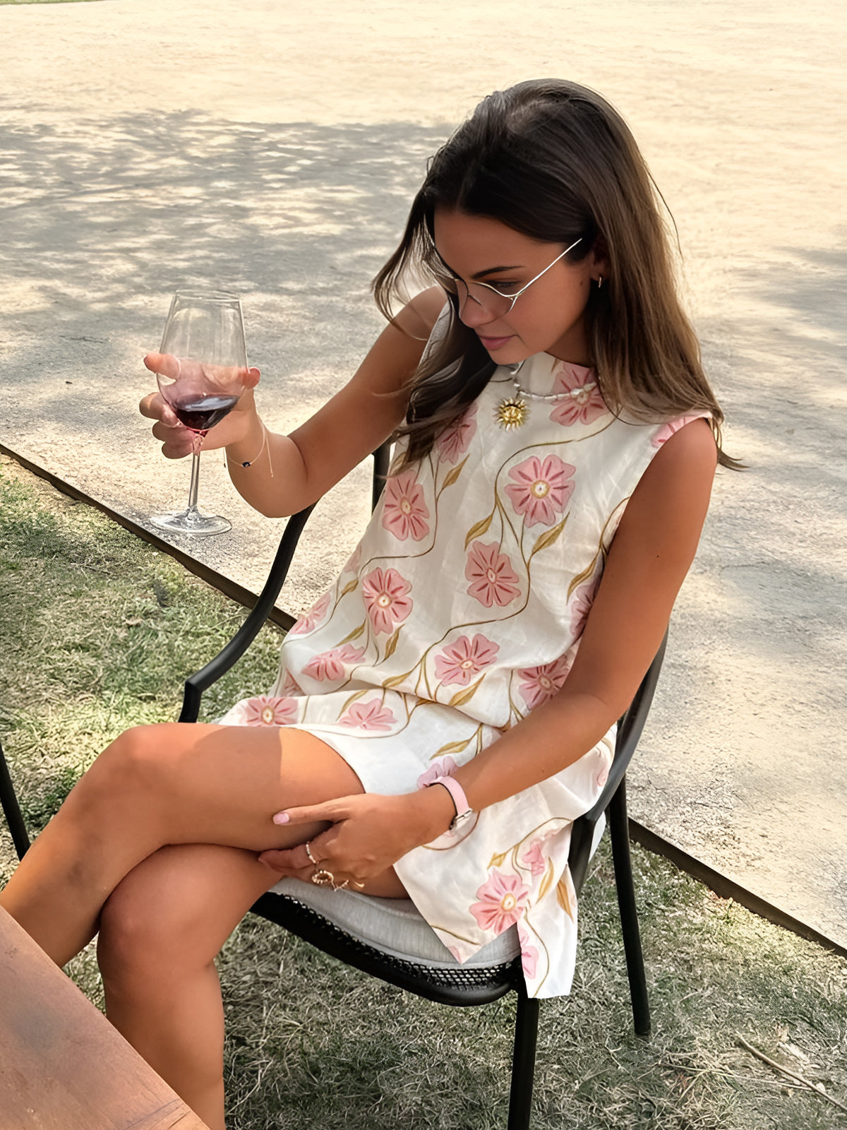 Tessa - Trendy midi-jurk met ronde halslijn en bloemenprint