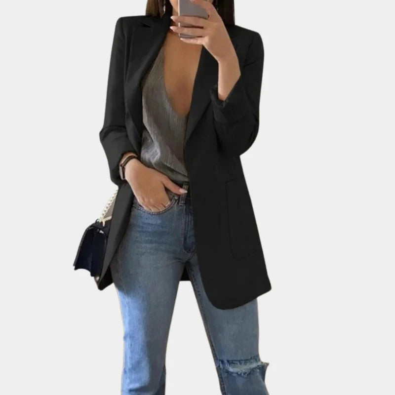 Sophia - Getailleerde blazer met ingekeepte revers en eenknoopssluiting