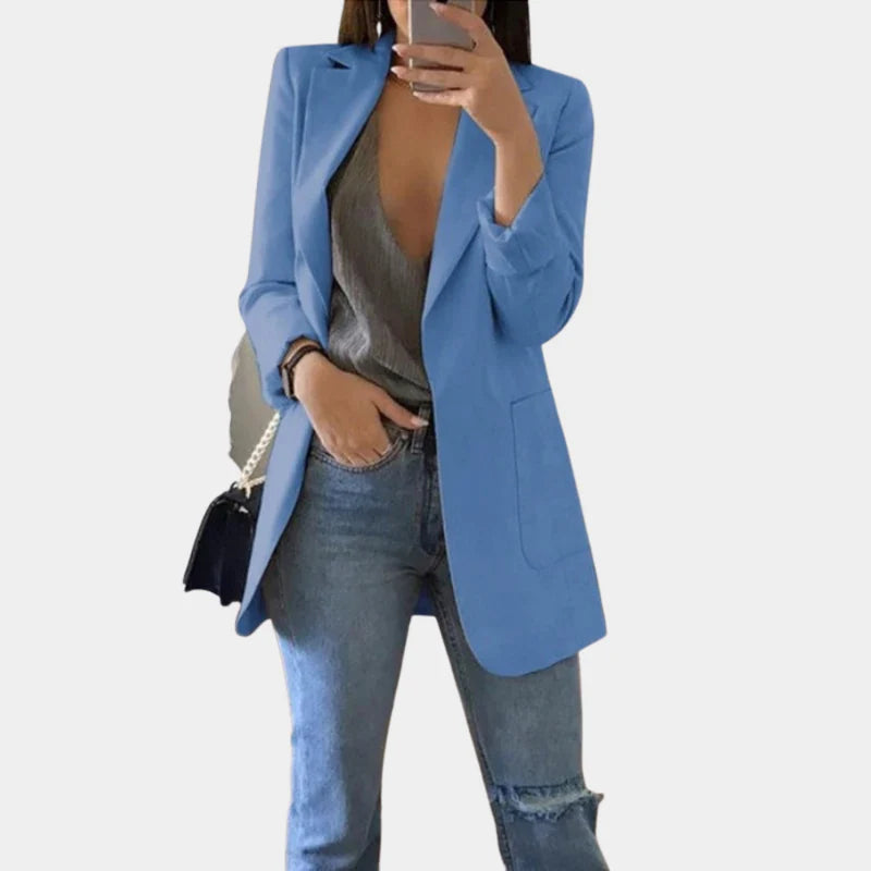 Sophia - Getailleerde blazer met ingekeepte revers en eenknoopssluiting