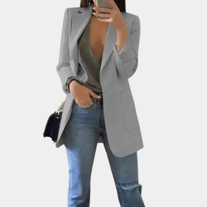 Sophia - Getailleerde blazer met ingekeepte revers en eenknoopssluiting