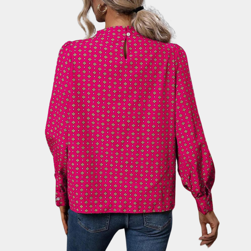 Isabella – Elegante blouse met lange mouwen, hoge hals en geplooide schouders