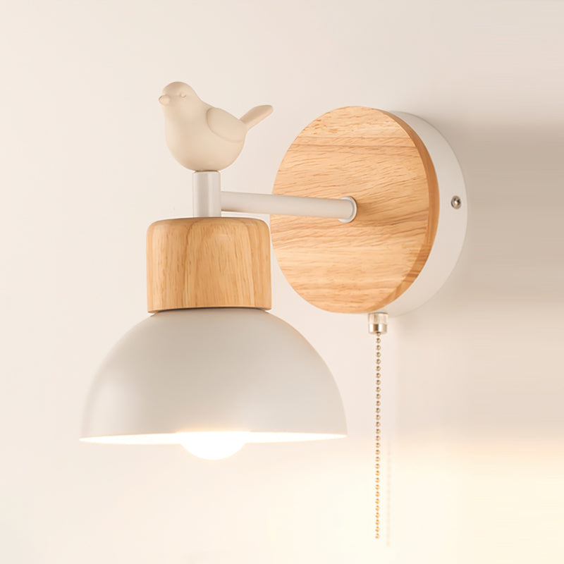 AviaraLux – Wandlamp met houten basis, metalen afwerking en vogeldetail