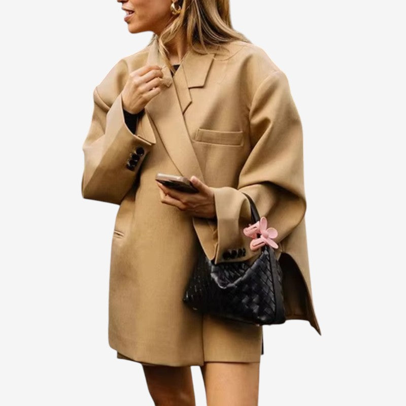 Josephine – Oversized Blazer met Lange Mouwen en Meerdere Zakjes