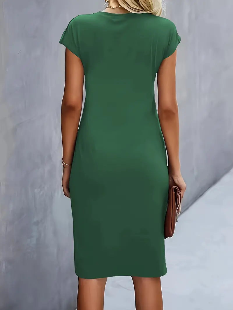 Naina - Chique midi-jurk met ronde hals en flatterend getailleerd silhouet