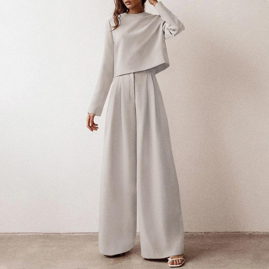 Maya – Elegante tweedelige set met cropped top en wijde broek