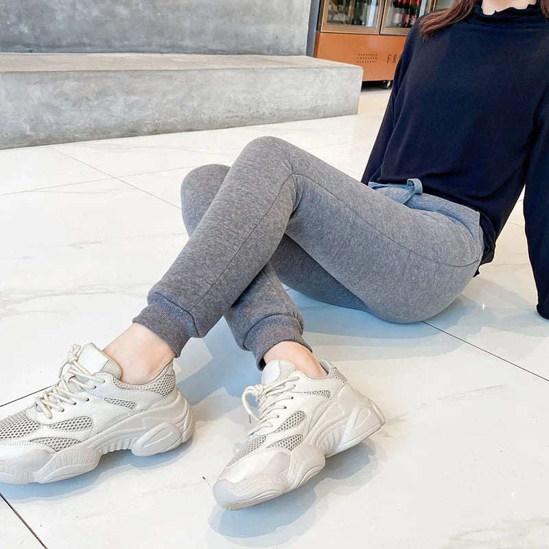 Valentina - Slanke pasvorm Broek met Zijzakken en Treksluiting Taille