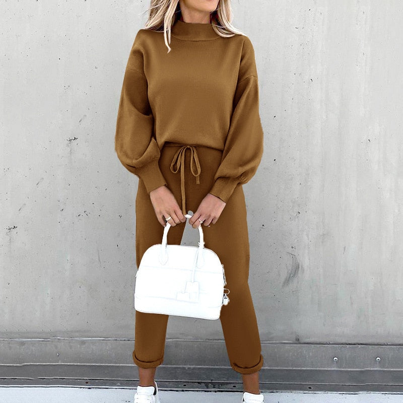 Luna – Trendy tweedelige set met verstelbare tailleband broek en top met lange mouwen