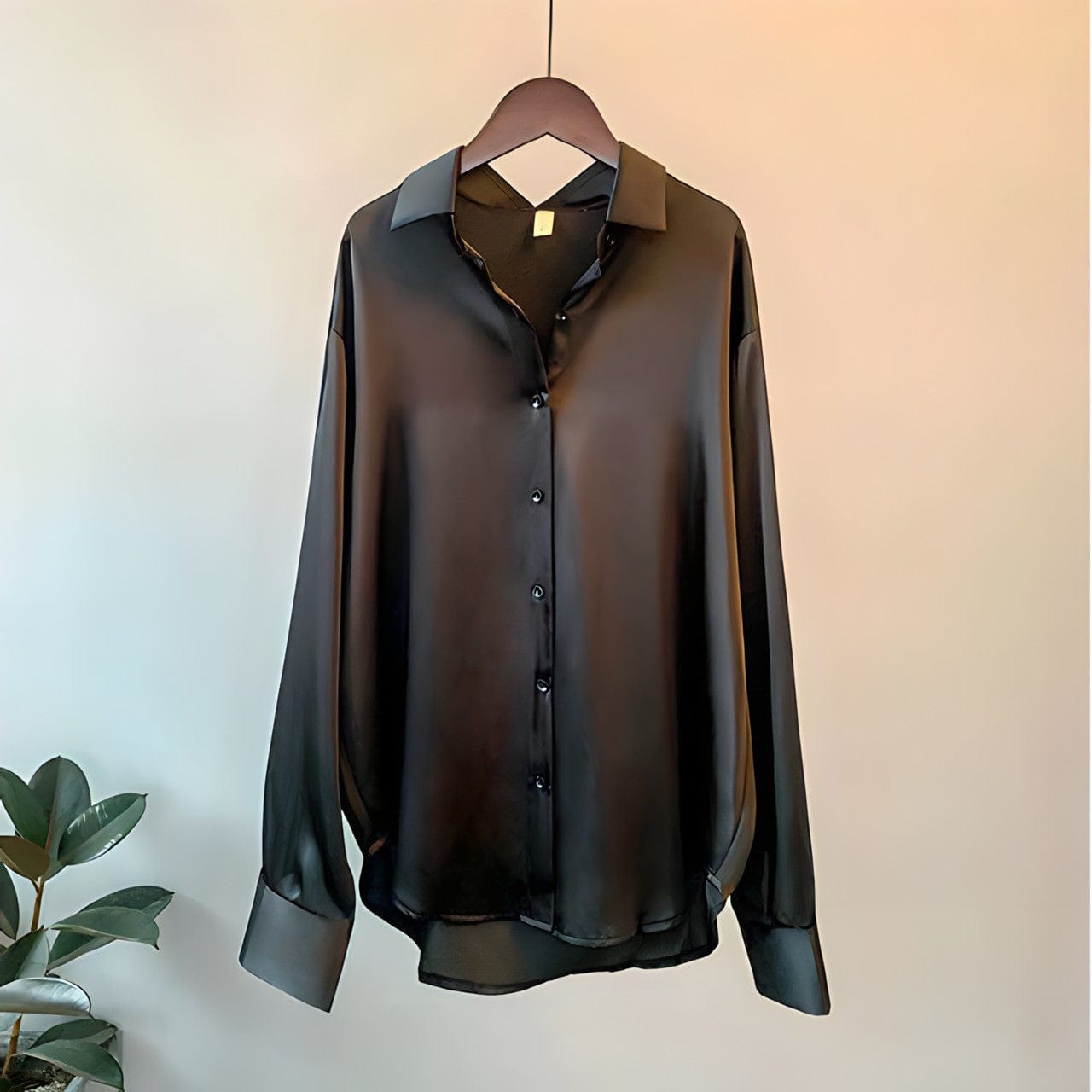 Nora - Veelzijdige Zijden Top Voor Moderne Elegantie
