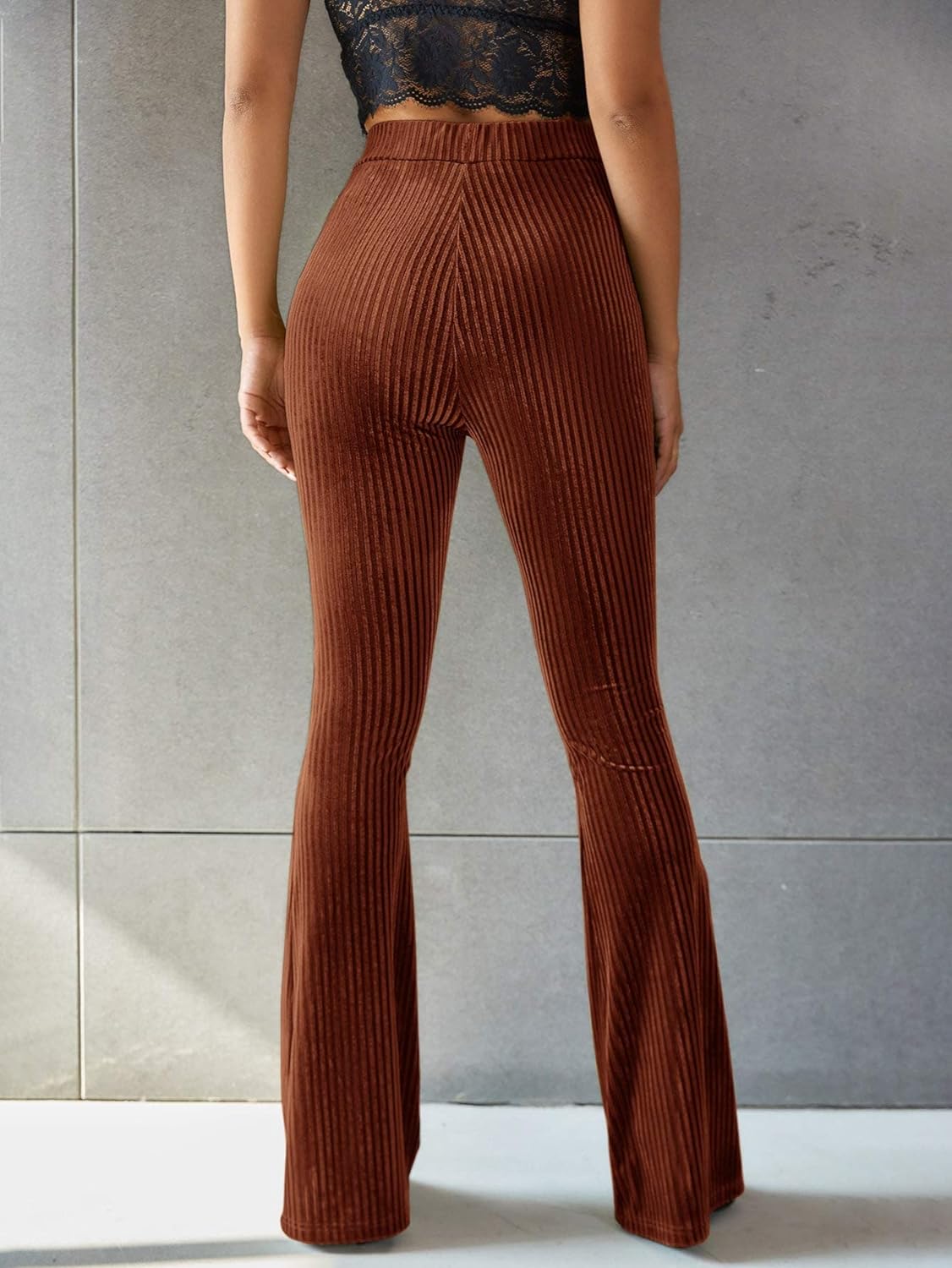 Sophia - Hoge taille geribbelde corduroy flared broek met stretch