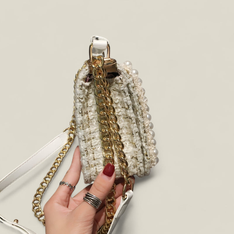 Candy - Elegante compacte tas met verstelbare handgreep en veilige sluiting