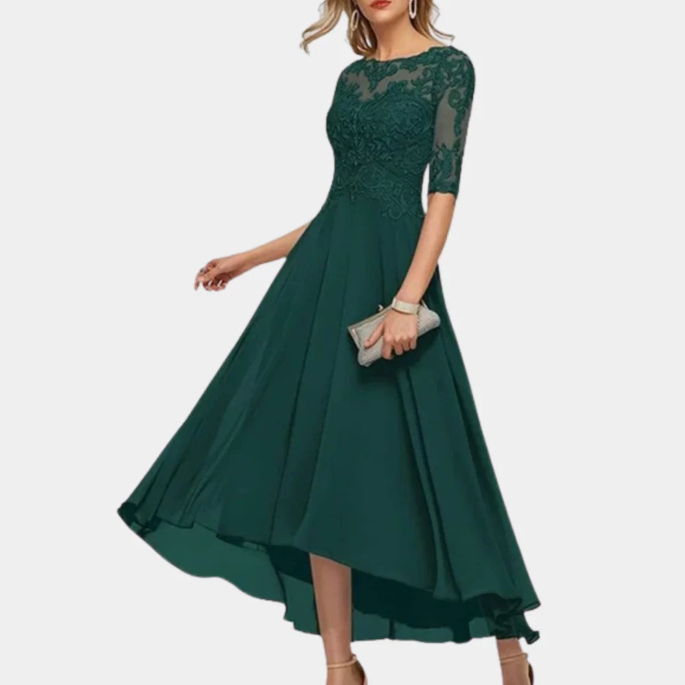 Bela– Elegante jurk met driekwartmouwen Met kantdetails en vloeiende rok