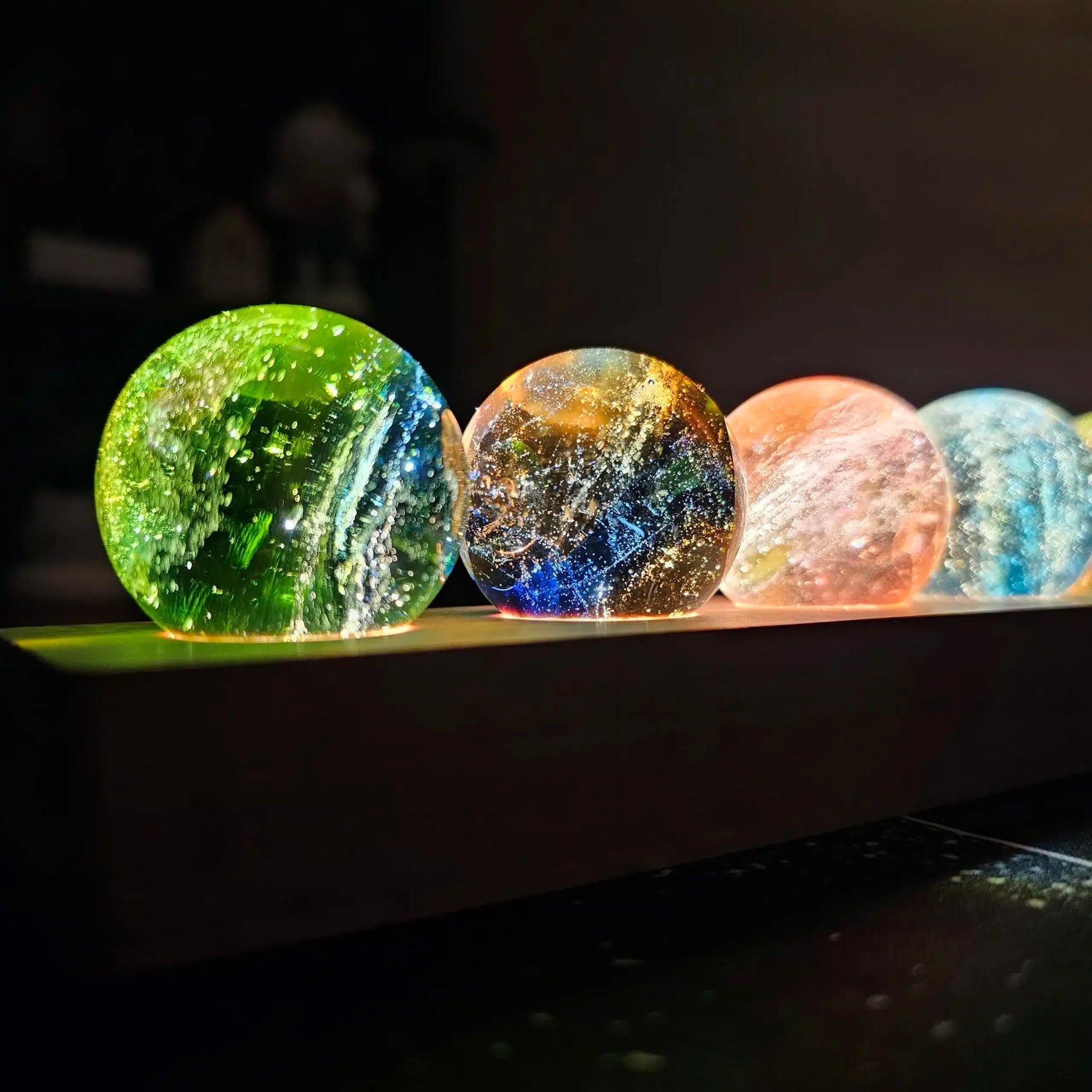 AuraGlow - Betoverende Kosmische Lamp met Betoverende Gloed