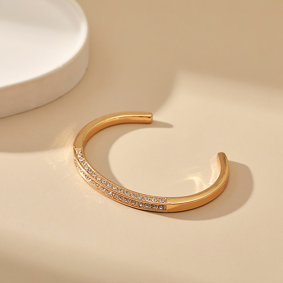 Luna - Elegante armband met fonkelende strassteentjes voor een geraffineerde look