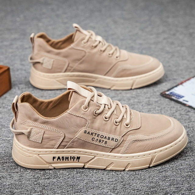 Mason - Stijlvolle lage sneakers met vetersluiting en dikke zool