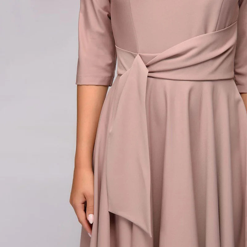 Grace - Elegante Midi-jurk met flatterend silhouet en ceintuur in taille