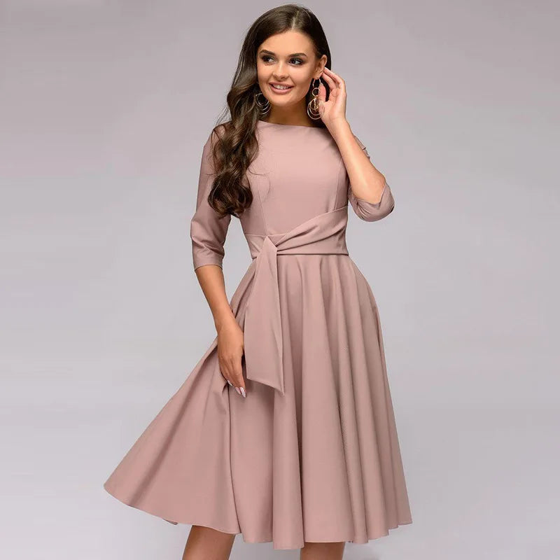 Grace - Elegante Midi-jurk met flatterend silhouet en ceintuur in taille